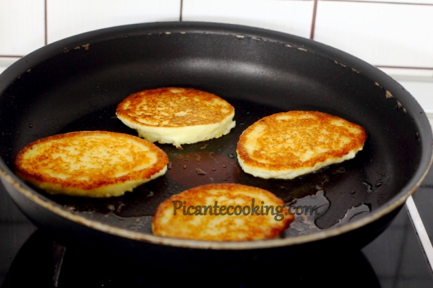 Ukrainian potato pancakes - 4