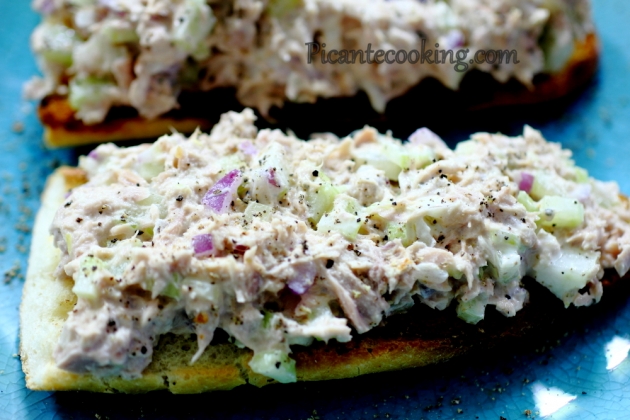 Сендвічі з тунцем (Tuna salad sandwich) - 7