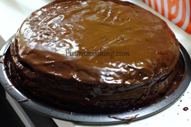 Mega czekoladowy tort  - 8