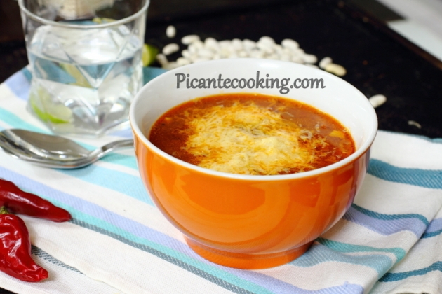 Pikantna zupa fasolowa - 5