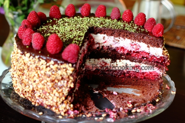 Tort czekoladowo – malinowy - 24
