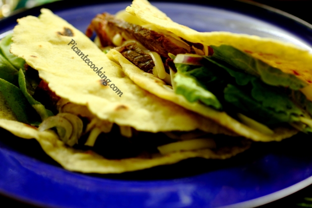 Tacos z wołowym stekiem i guacamole (hisz. Tacos de res) - 10