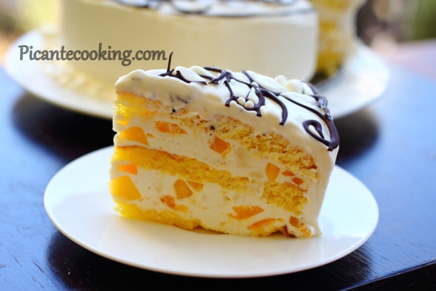 Egzotyczny tort z mango i marakują - 18