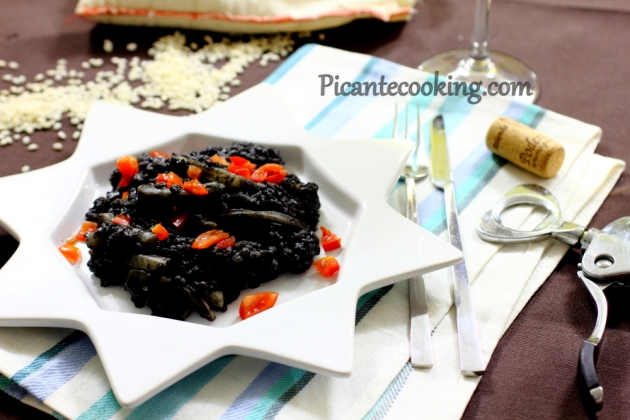Czarny ryż z kalmarami (hisz. Arroz negro con calamares) - 9
