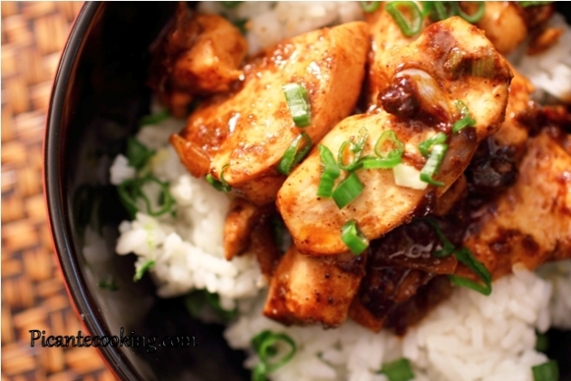 Kurczak w aromatycznym sosie z ryżem w chińskim stylu  - 5