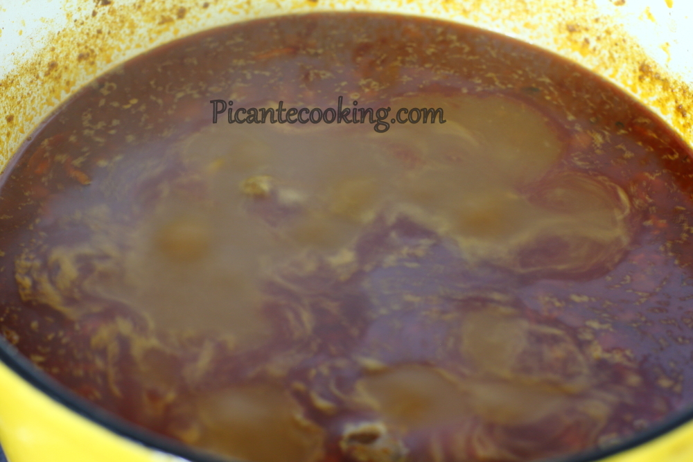 Zupa gulaszowa z drobiowymi podrobami - 8