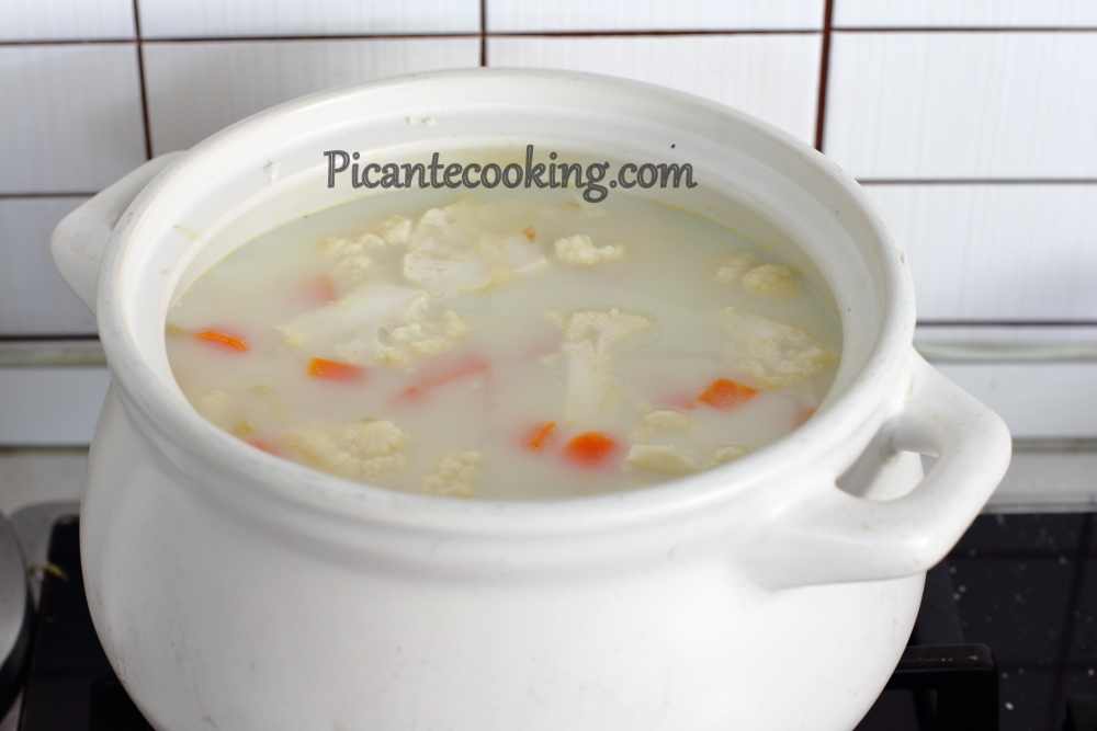 Дієтичний овочевий суп з кропом - 3