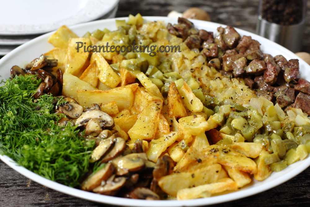 Салат з печінкою, грибами та хрусткою картоплею - 8