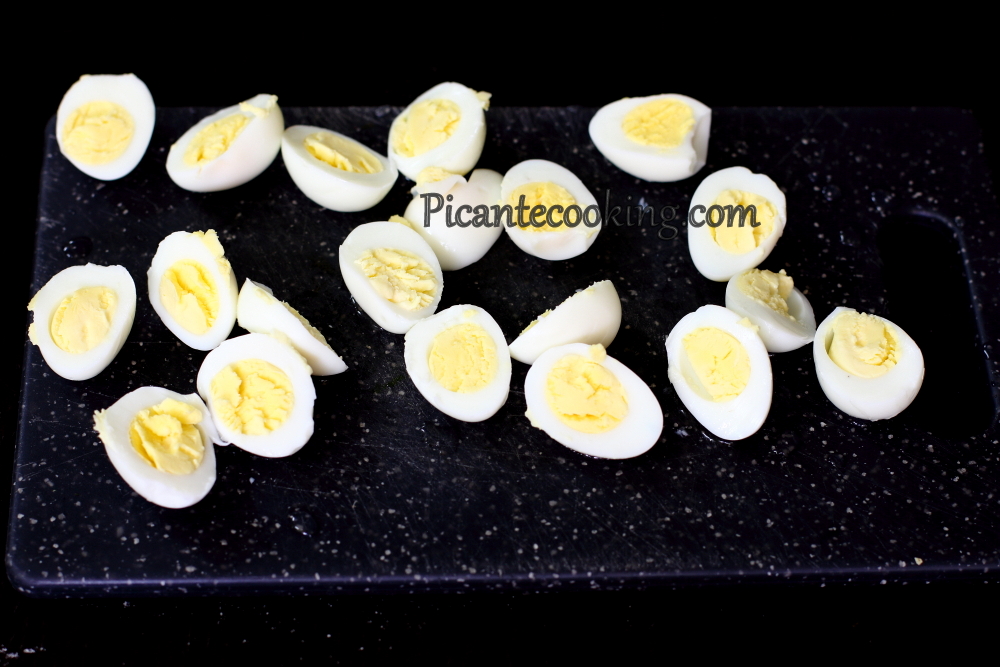 Салат з прошутто та перепелиними яйцями - 2