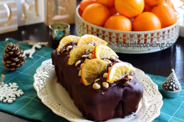 Шоколадний кекс з апельсином та лісовими горіхами