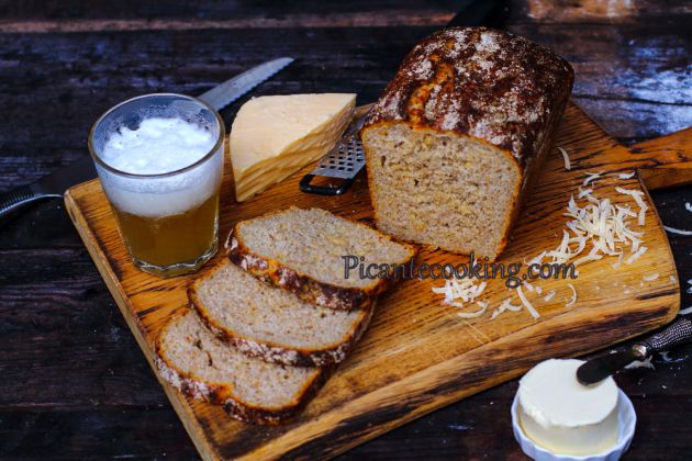 Chleb na piwie z serem