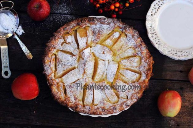 Яблучний пиріг з пудингом