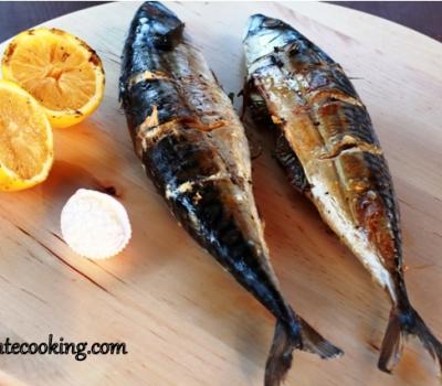 Grilled mackerel with herbs and lemon 