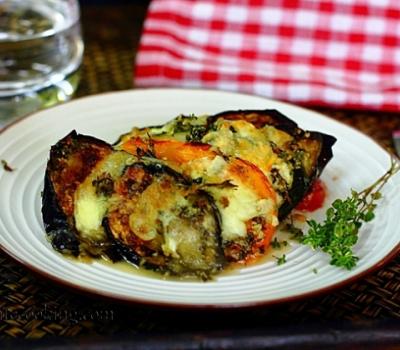 Mediterranean vegetable casserole with herbs and mozzarella 