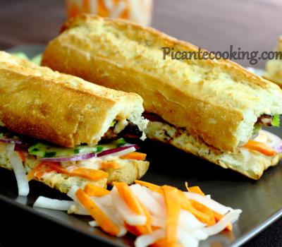Bánh Mì Gà – wietnamski sandwich z kurczakiem