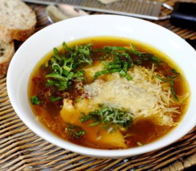 9 небанальних рецептів курячого супу від Picante Cooking