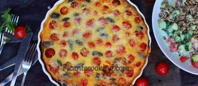 Clafoutis z pomidorkami i serem