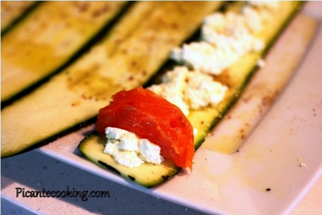 Zucchini rolls with smoked salmon  - 3