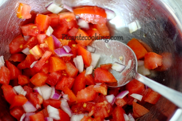 Bruschetta z pomidorami i anchois  - 3