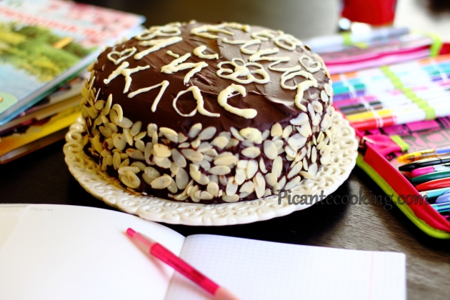 Tort czekoladowo migdałowy  - 29