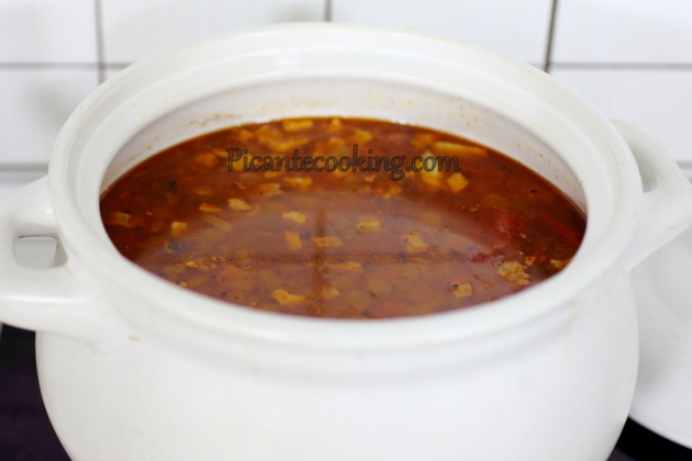 Pikantna zupa fasolowa - 4