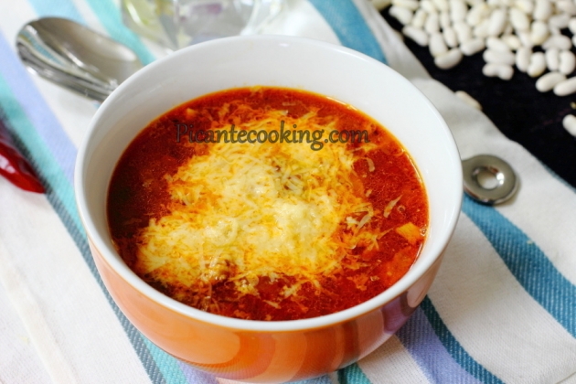 Pikantna zupa fasolowa - 6