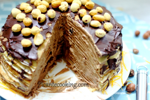 Naleśnikowy tort z kremem czekoladowym  - 2