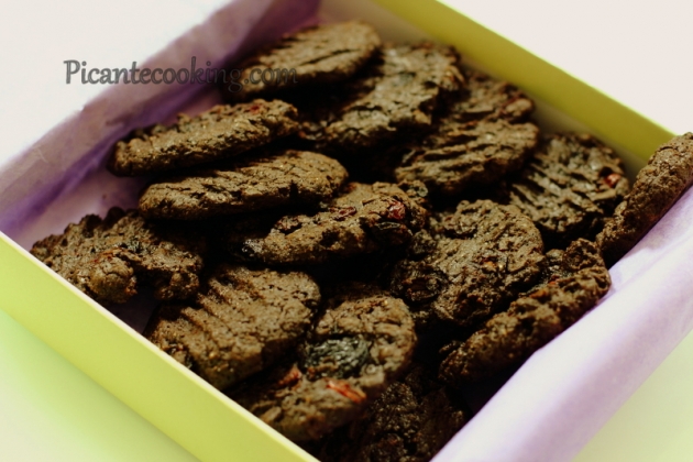 Шоколадне печиво з вишнями - 4