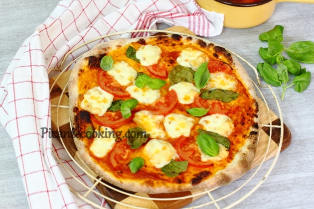 Pizza Margherita - 1