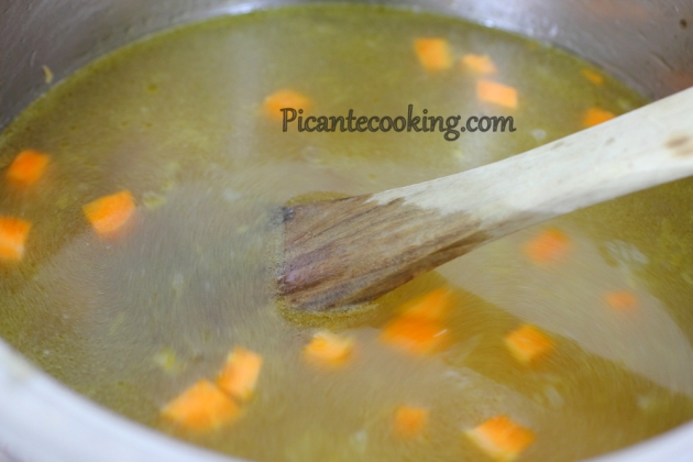 Letnia zupa minestrone - 4