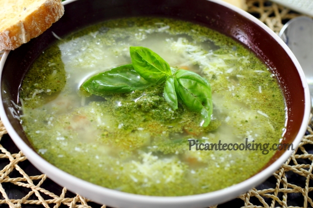 Letnia zupa minestrone - 1