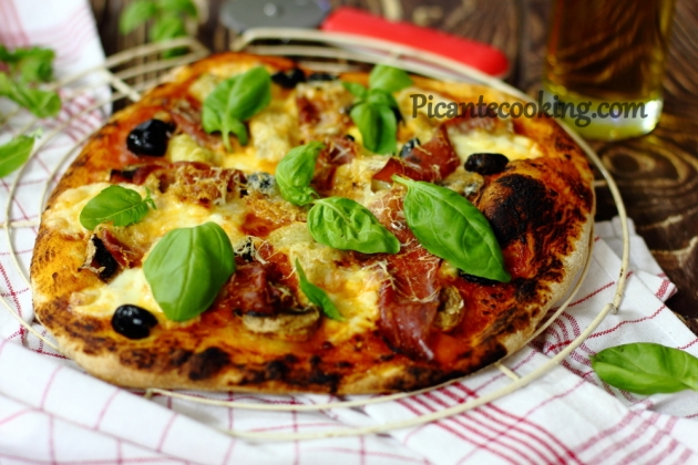 Піца Капрічоза (Pizza Capricciosa) - 6