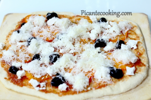 Піца з козячим сиром та оливками - 5