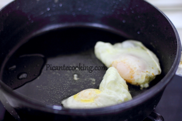 Іспанські "розбиті яйця" (Huevos rotos) - 5