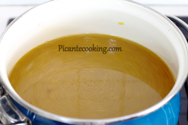 Śmietanowa zupa z klopsikami - 4