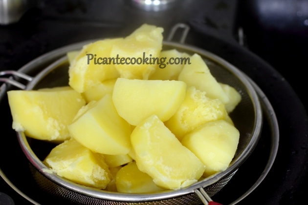 Idealnie chrupiące pieczone ziemniaki - 3