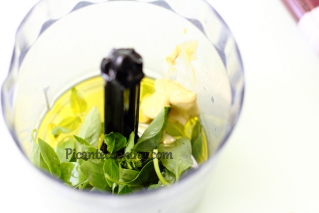 Салат з зеленою спаржею й копченим лососем - 5