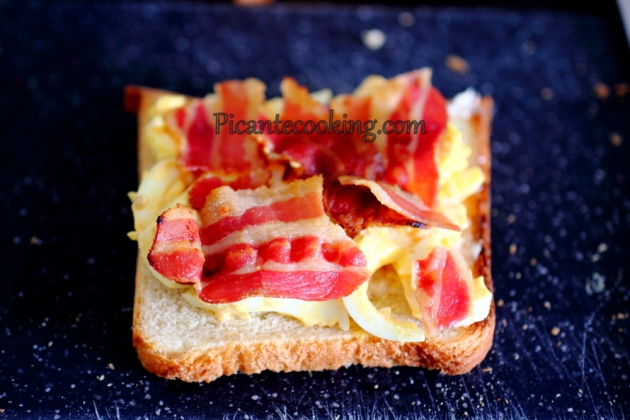 Sandwich z jajkiem na piknik lub śniadanie - 7