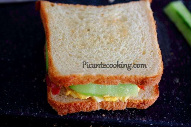 Sandwich z jajkiem na piknik lub śniadanie - 9