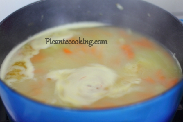 Kremowa zupa z kurczaka z kluskami (ang. Cream of Chicken Soup) - 6