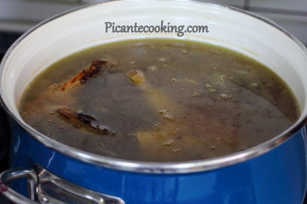 Суп з перепелів з манними кльоцками - 4