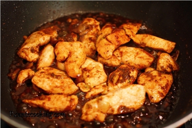 Kurczak w aromatycznym sosie z ryżem w chińskim stylu  - 4