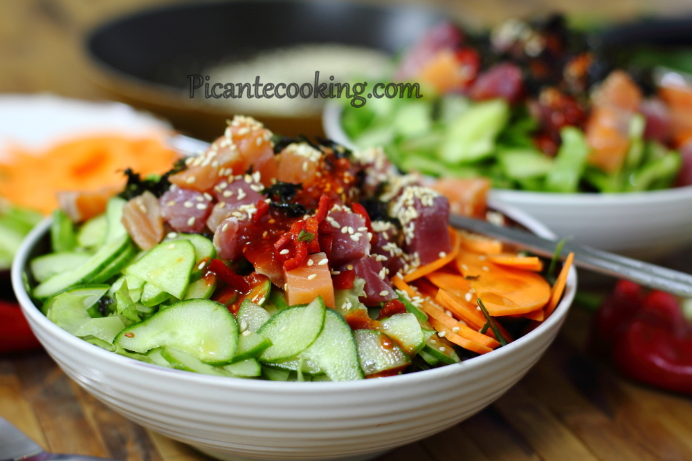Корейський суші-салат з сирою рибою (Hoedeopbap) - 8