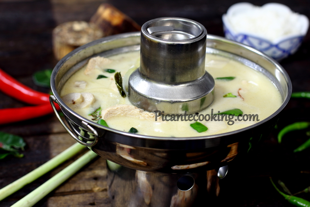 Тайський кокосовий суп з куркою (Tom Kha Gai) - 1