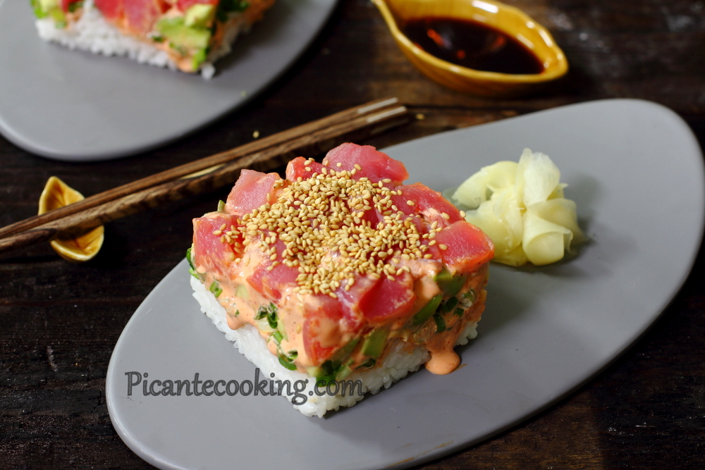 Sushi wieże z tuńczykiem - 8