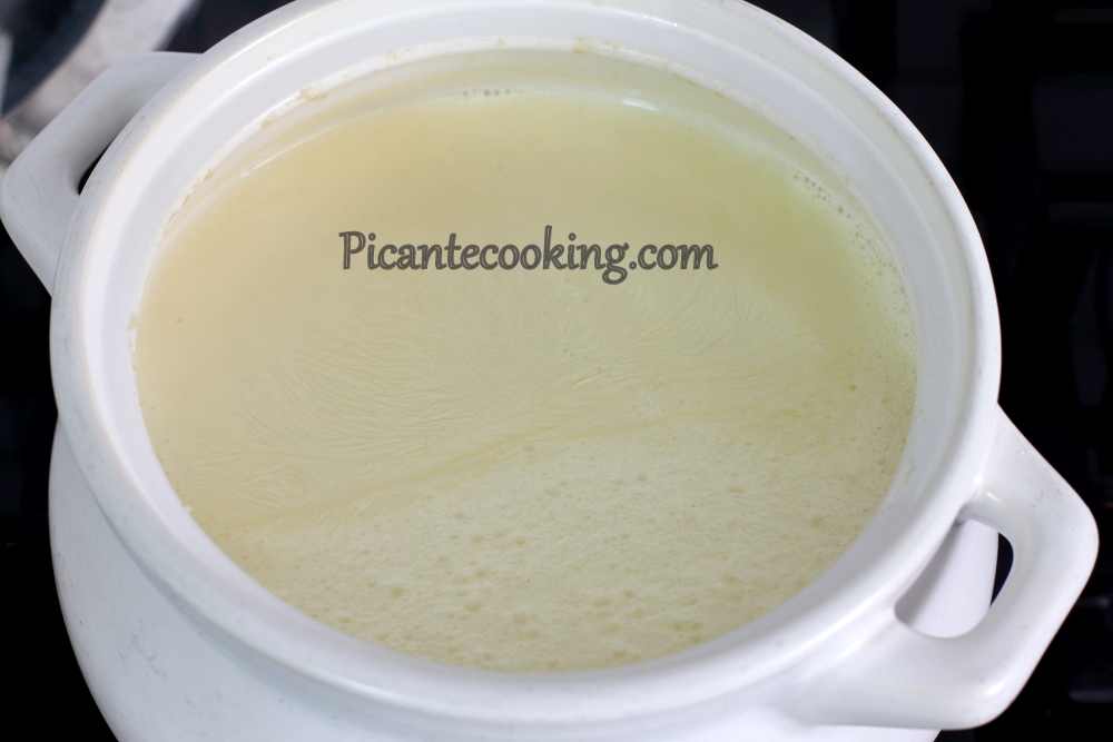 Serowa zupa krem z grzankami - 6
