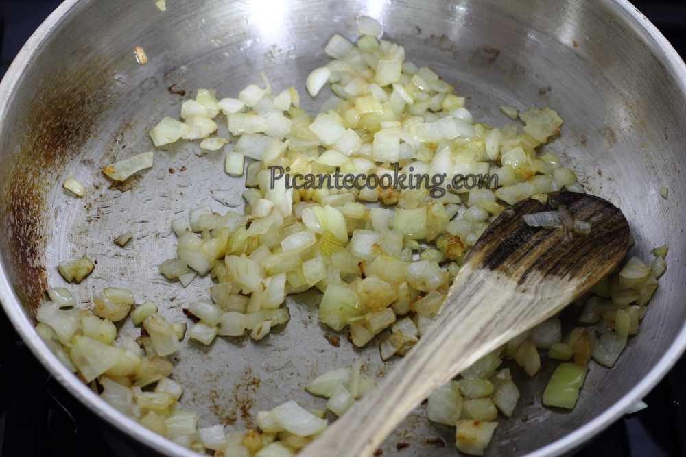 Салат з печінкою, грибами та хрусткою картоплею - 4