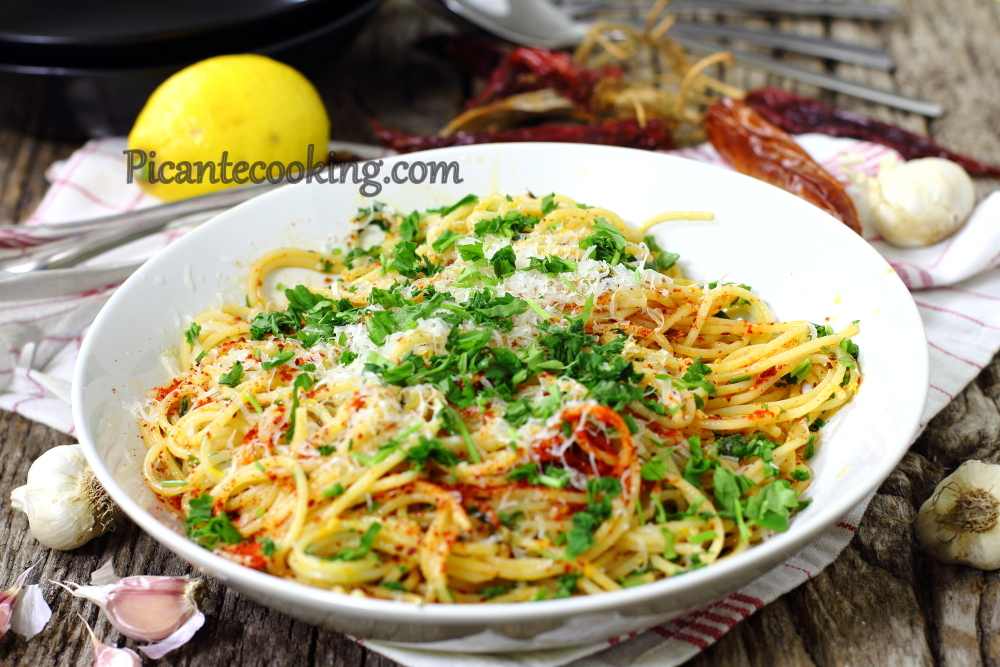 Макарони з часником та оливковою олією (Pasta aglio e olio) - 7