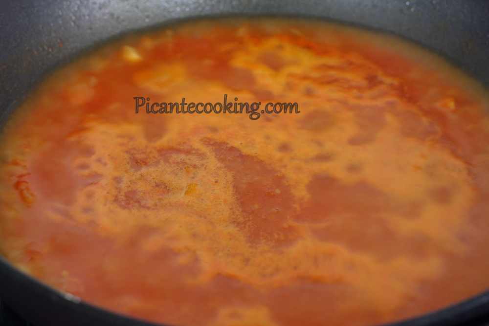 Спагетті з мідіями в томатному соусі - 3