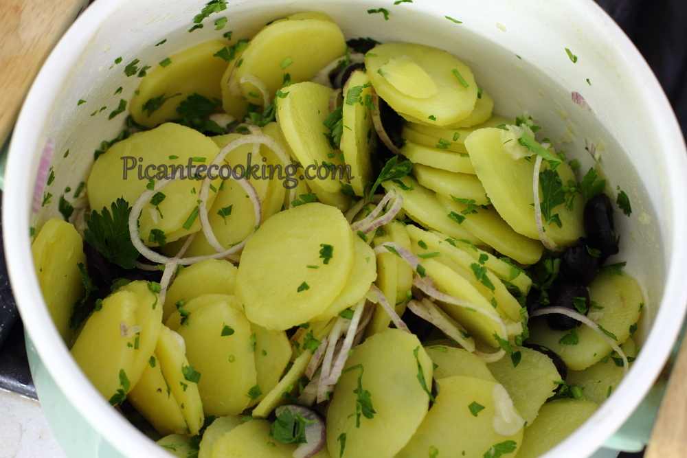 Dorada z ziemniakami i oliwkami - 4